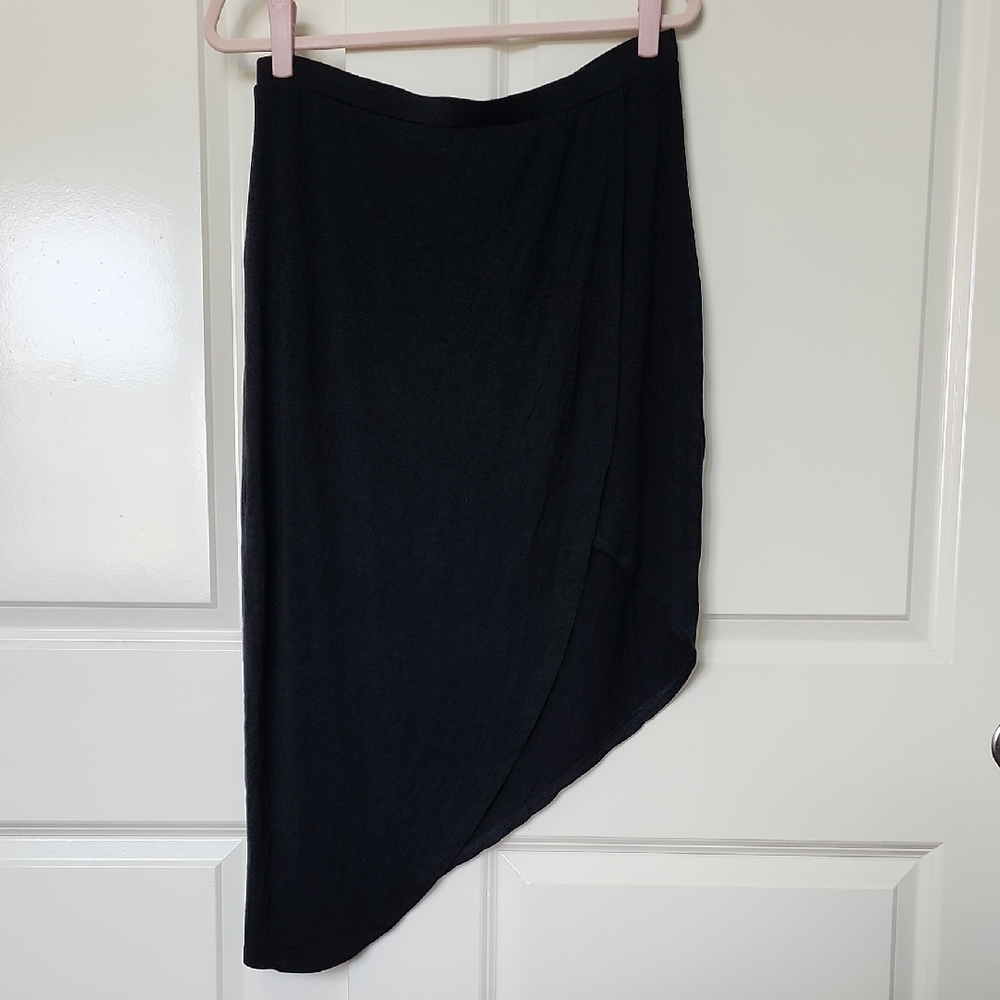 Xhilaration Black Midi Skirt